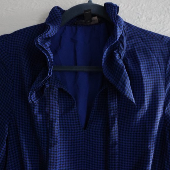 Banana Republic Houndstooth Black & Blue Neck Tie Top - Size XS - Picture 10 of 11
